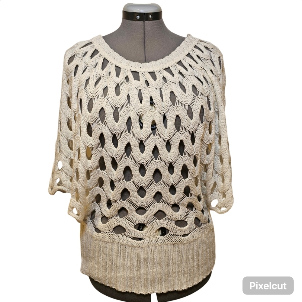 Solitaire by Ravi Khosla creamy white acrylic knit top size L US